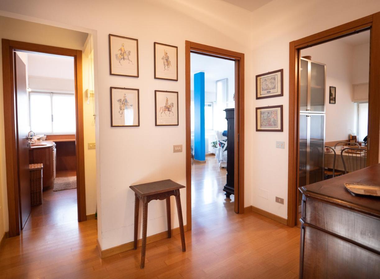 Lily House Apartment Комо Екстериор снимка